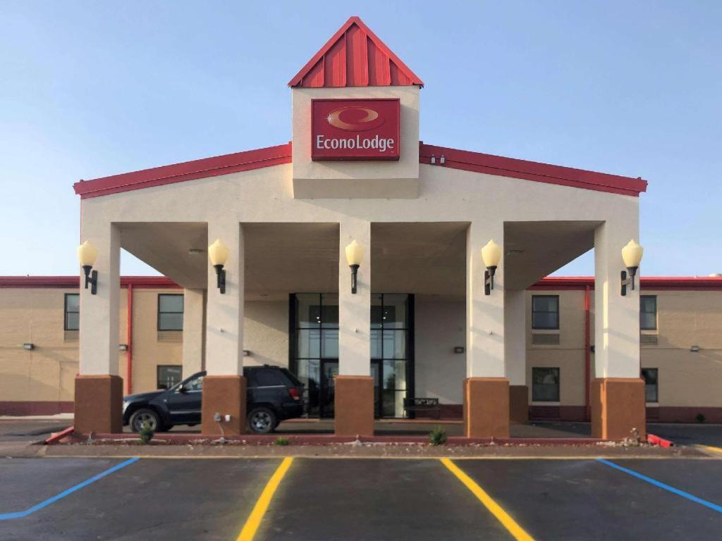 Econo Lodge Truman Inn Седалия Екстериор снимка